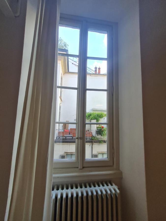 Duomo - Amedei Cozy Apartment Милано Екстериор снимка